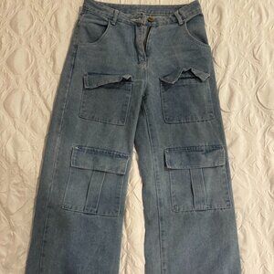 Denim jeans from Amazon. Like new condition. Size 5. Very cute.